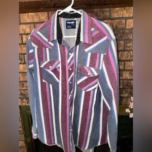 Vintage Men’s Wrangler cotton pearl snap shirt